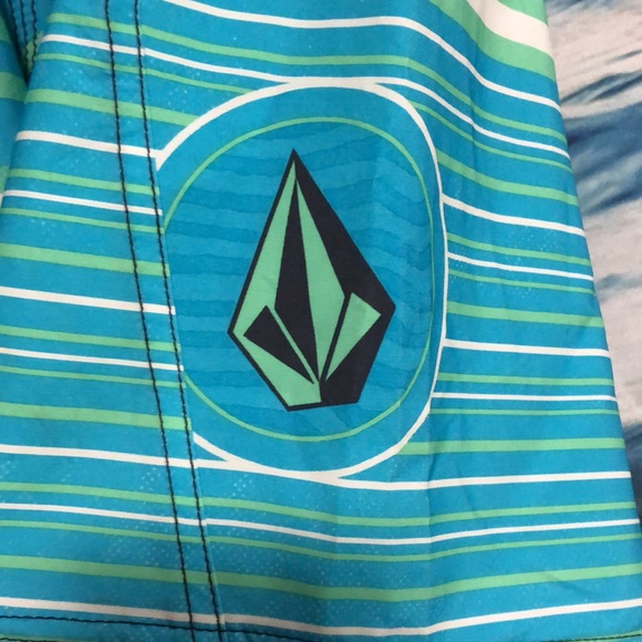 NWT🏄‍♂️ VOLCOM Boardshorts Sz 30 - Picture 3 of 12